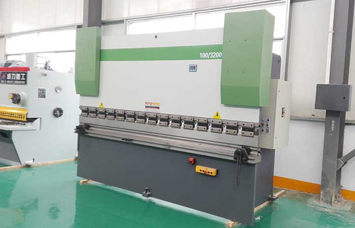 WC67Y-200T/3200液壓折彎機(jī),200噸3米2液壓數(shù)控折彎機(jī) WC67Y-200T/3200液壓折彎機(jī),200噸3米2液壓數(shù)控折彎機(jī)